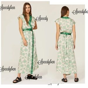 Saunders Collective Yuni Wrap Floral Dress Size 4